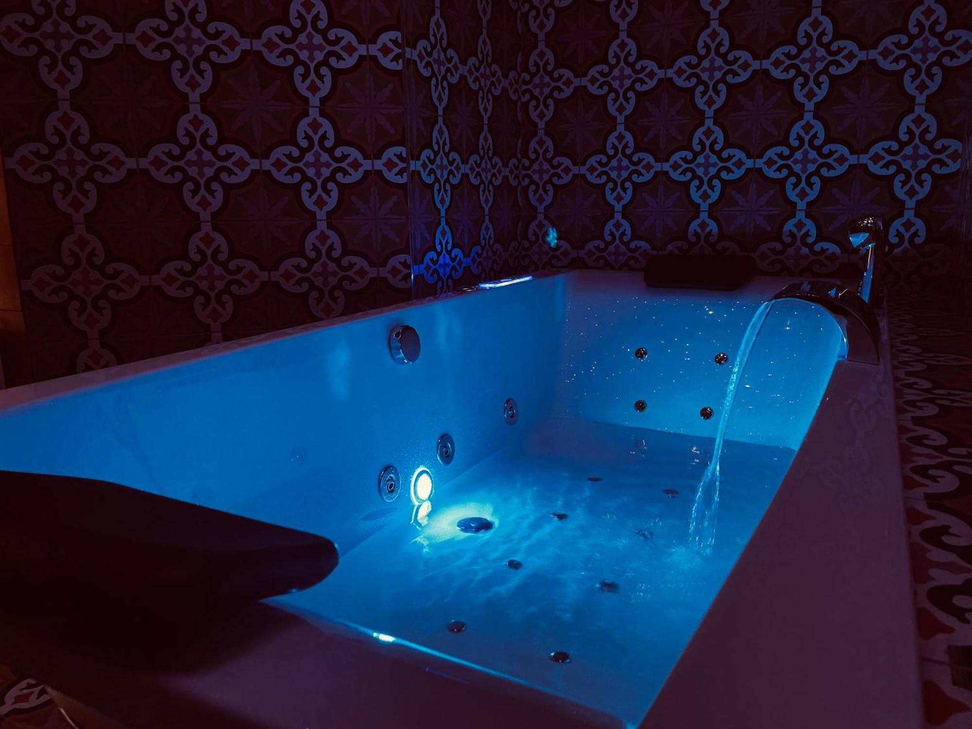 Spa La Casa Blue Wingles Ngoại thất bức ảnh