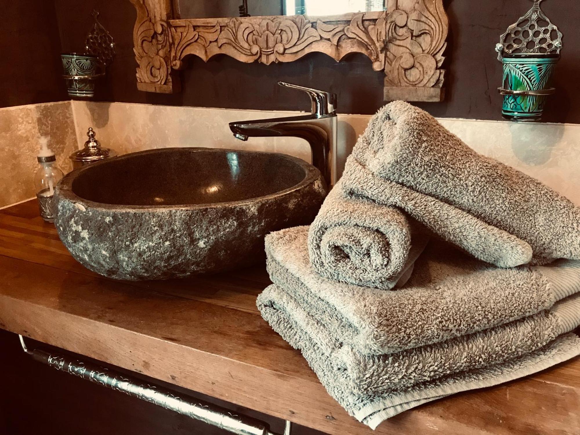 Spa La Casa Blue Wingles Ngoại thất bức ảnh